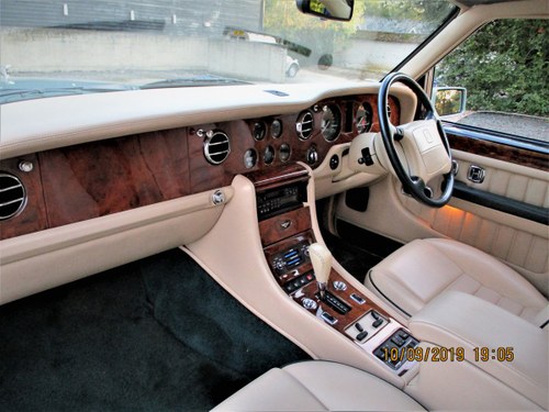 1996 Bentley Brooklands Superb  For Sale