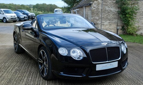 2013 Bentley continental V8 Convertible  In vendita