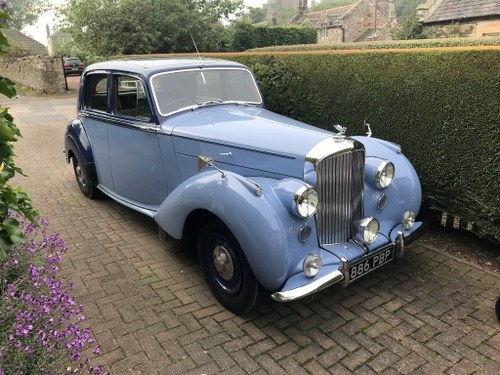 1949 Bentley Mk 6 Sports Saloon. Show condition. For Sale