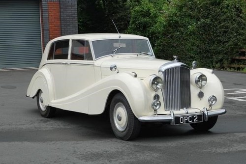 1950 Bentley MkVI Mulliner Sports Saloon For Sale by Auction