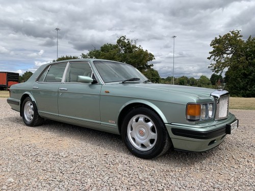 1996 Bentley turbo r in rare aurora green with full mot For Sale
