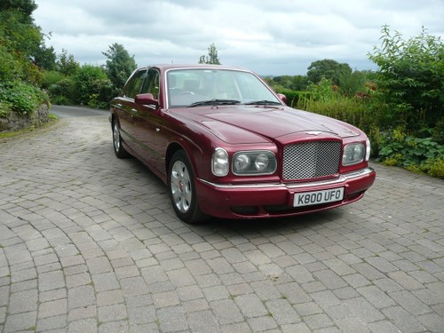 2002 Low mileage Bentley  £25250 In vendita