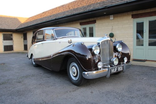 1954 BENTLEY R TYPE MANUAL FREESTONE AND WEBB For Sale