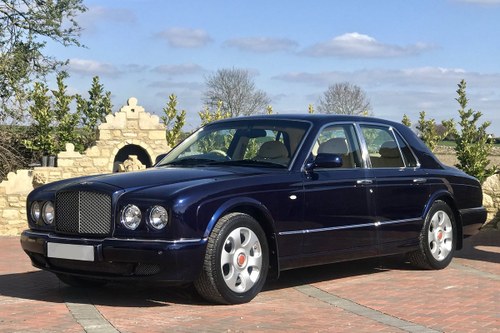 2000 BENTLEY ARNAGE RED LABEL 4DR AUTO For Sale