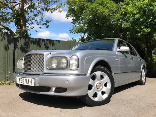 2000 Bentley Arnage Red Label, guided 12- 15000 In vendita all'asta