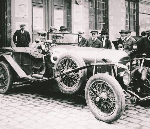 1926 3 Litre Bentleys about to arrive. In vendita