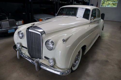 1961 Bentley S2 6.sL V8 Sedan with one CA owner since 1960's SOLD
