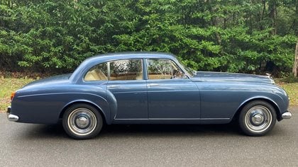 Bentley S3 Continental Six Light Flying Spur by MPW
