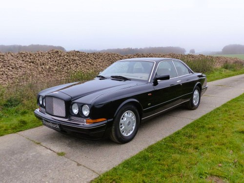 1993 Bentley Continental R - young classic excelllent condition For Sale