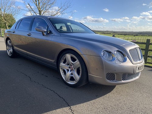 2006 Bentley Flying Spur 6.0 W12 only 32,000 m FBSH For Sale