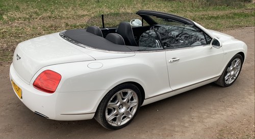 2011 Bentley Continental GTC very low mileage In vendita