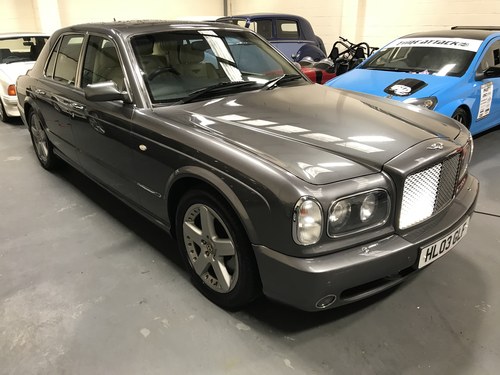 2003 BENTLEY ARNAGE T 6.8 { 450 } - CONCISE HISTORY - PERFECTION SOLD
