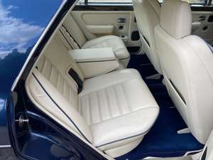 1990 Low Mileage Bentley 8 In Royal Blue For Sale (picture 7 of 12)