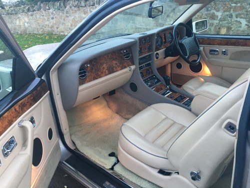1995 Bentley Continental R Low owners, History, Drives very well! For Sale