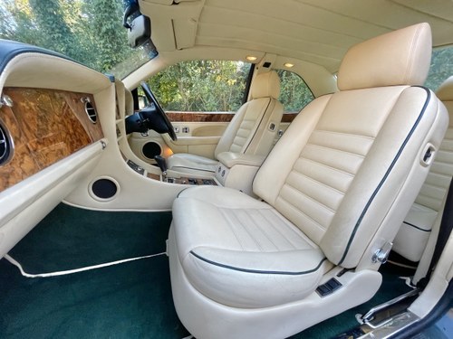 1995 Bentley Continental R - 8