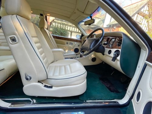 1995 Bentley Continental R - 9