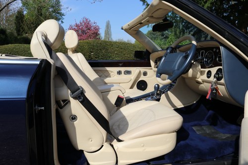 2003 Bentley Azure - 9
