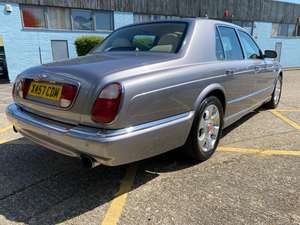 2000 Bentley Arnage Red label. Tempest silver. FSH. Stunning For Sale (picture 2 of 14)