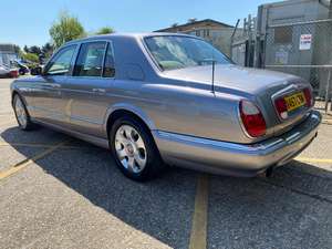 2000 Bentley Arnage Red label. Tempest silver. FSH. Stunning For Sale (picture 3 of 14)