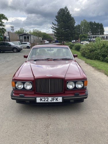1994 Bentley brooklands automatic fuel injection model 6750cc red SOLD