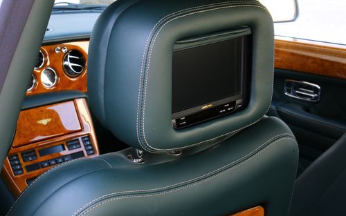 2002 Bentley Arnage (picture 38 of 43)