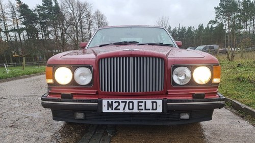 1995 BENTLEY BROOKLANDS IN REGAL RED IN STUNNING CONDITION For Sale