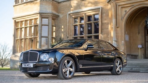 2016 Bentley Azure - 8