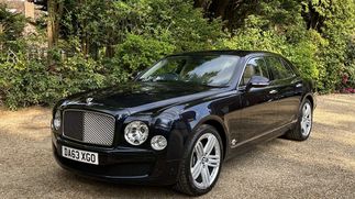 Picture of THE KING CHARLES III BENTLEY MULSANNE