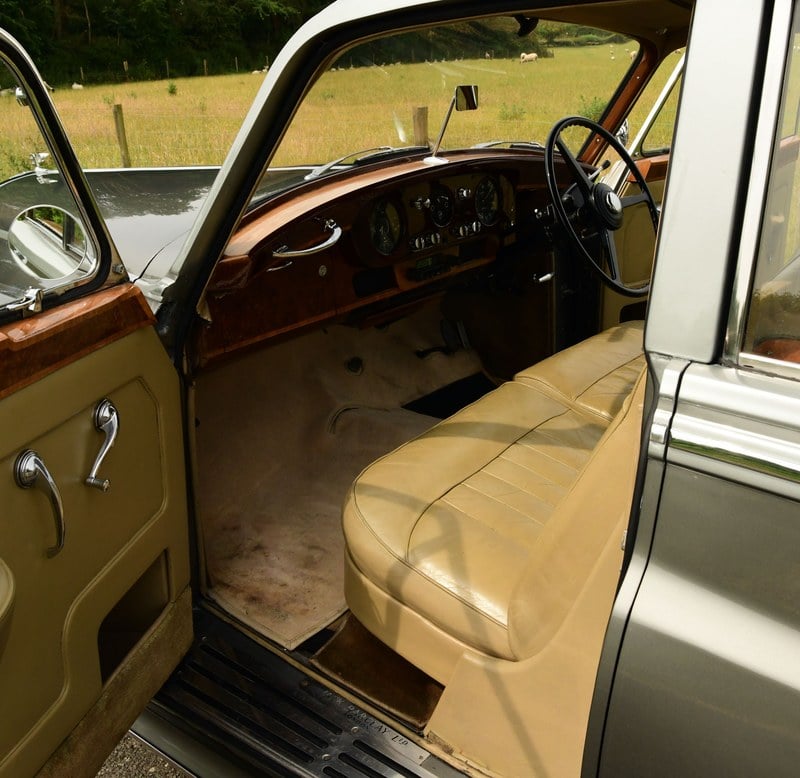 1958 Bentley S1 LWB Saloon - 7