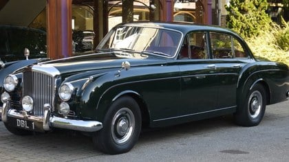 Bentley S2 Continental 1962 Flying Spur by H.J. Mulliner