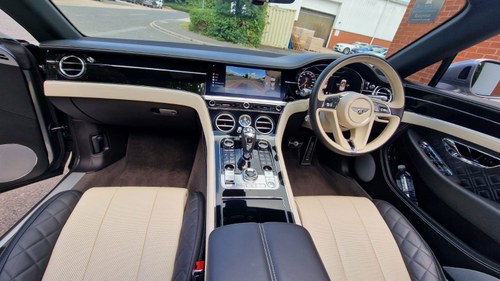 2020 Bentley Continental GTC - 8
