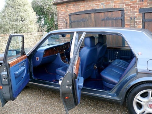 1998 Bentley Turbo R - 8