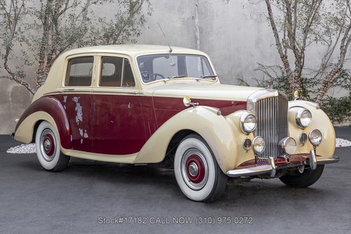 1954 Bentley R-Type Right-Hand-Drive A vendre