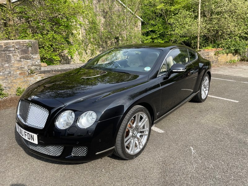 Rapid Classics: Eine Suche. Alle Oldtimer. 23 » Rapid Classics: Eine Suche. Alle Oldtimer. BENTLEY CONTINENTAL GT Series 51 Ltd edition.