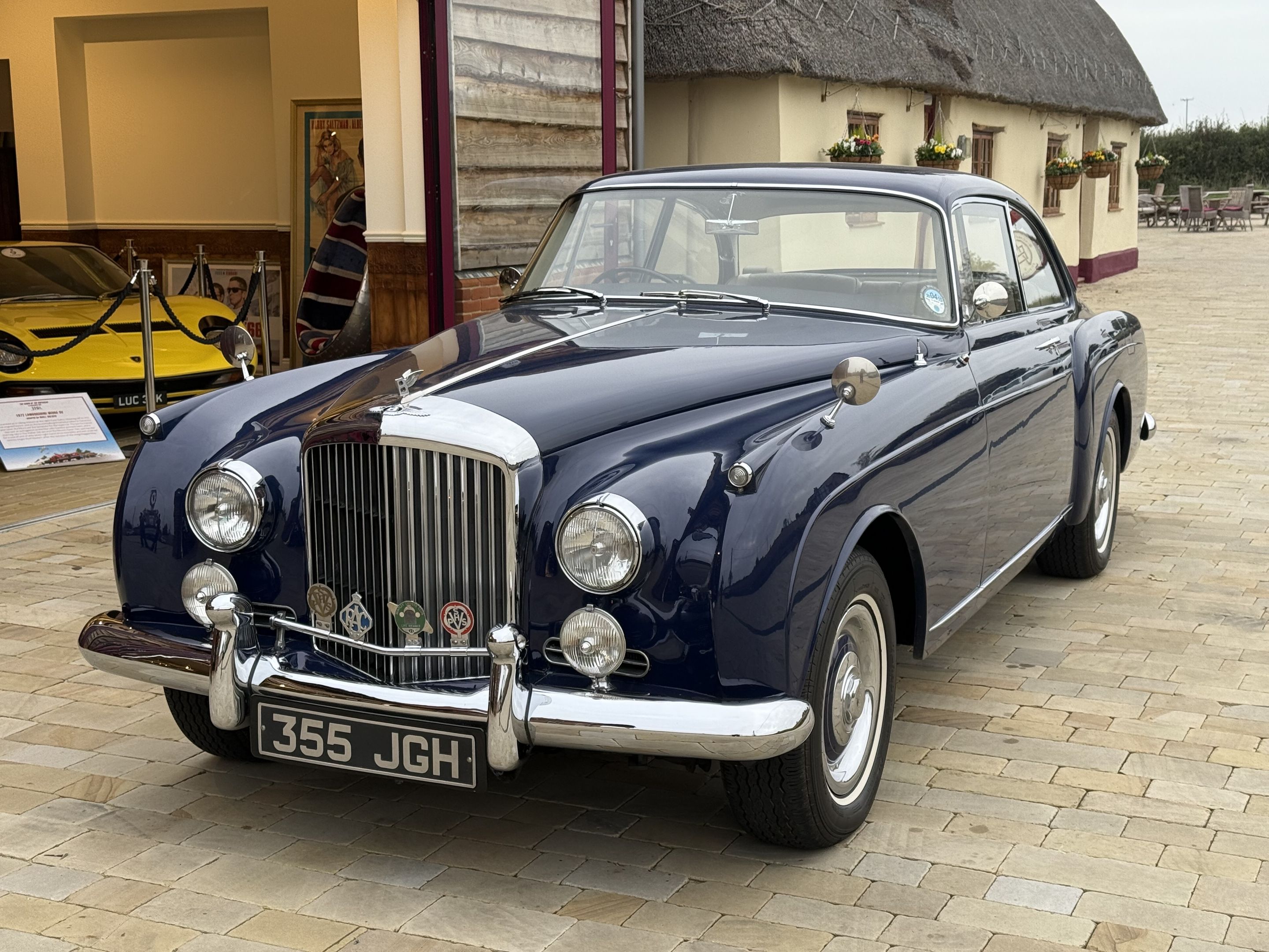 1962 Bentley S2 Mulliner