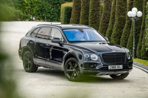 2016 Bentley Bentayga 6.0 W12 | FSH | Fully Loaded Kaufen Bei