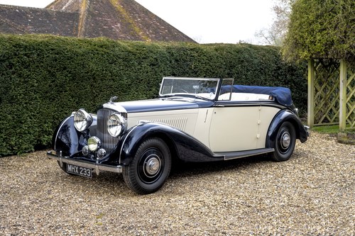 Lot 156 1938 Bentley 4¼-Litre Drophead Coupé Vente aux enchères