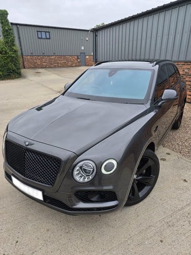 2017 Bentley Bentayga 6.0 W12 Auto 4WD Euro 6 (s/s) 5dr Kaufen Bei