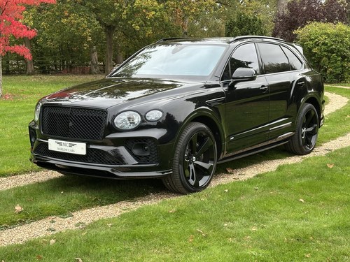 2021 Bentley Bentayga Mulliner Blackline V8 VERKOCHT