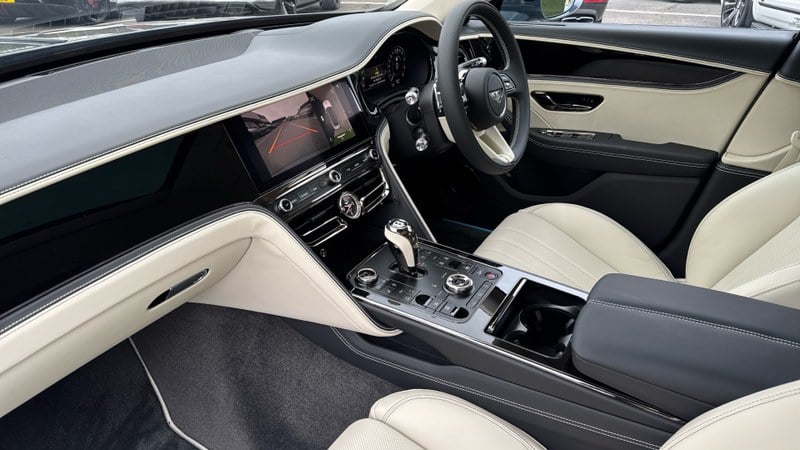 2026 Bentley Flying Spur - 2 2026 Bentley Flying Spur - 2