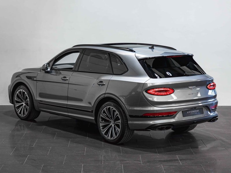2024 Bentley Bentayga - 2 2024 Bentley Bentayga - 2