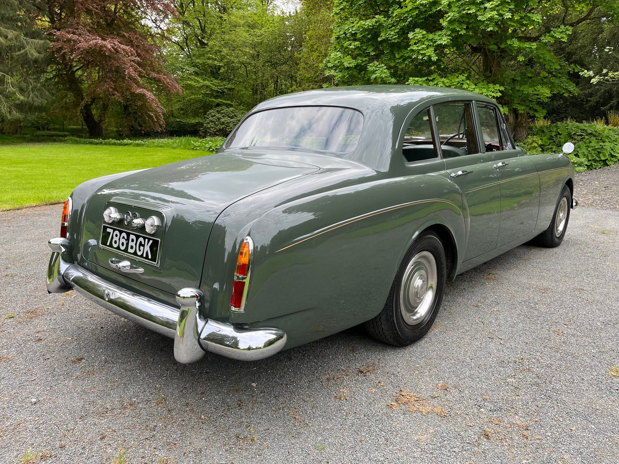 Bentley S2 Continental Flying Spur by HJ Mulliner, foto 9