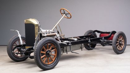 1030 PS  Spitzkhler "Rolling Chassis"