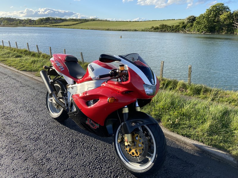 1998 Bimota YB11 - 2 1998 Bimota YB11 - 2