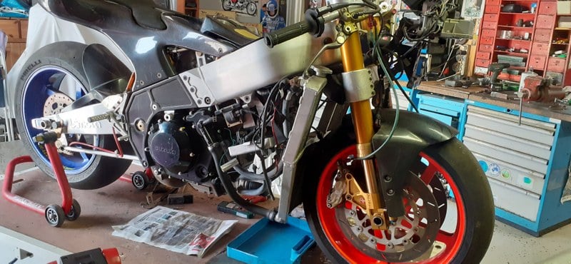 2000 Bimota SB8K - 2 2000 Bimota SB8K - 2