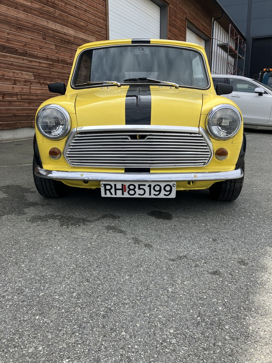 1971 BMC Mini 1000 Yellow Manual, 4 speed Left Hand Drive in MANDAL ...