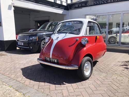 1962 BMW ISETTA. 0 MILES SINCE COMPLETE BODY OFF RESTORATION VENDIDO