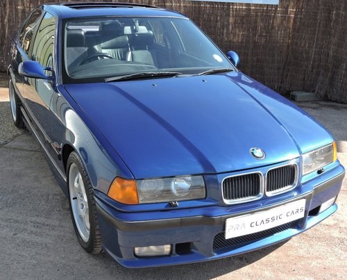 1995 BMW M3 E36 4 DOOR 5 SPEED In vendita