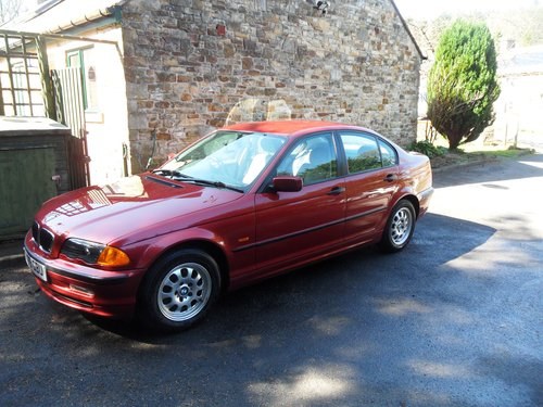 1999 BMW 318i auto. Very low miles full BMW history doc In vendita