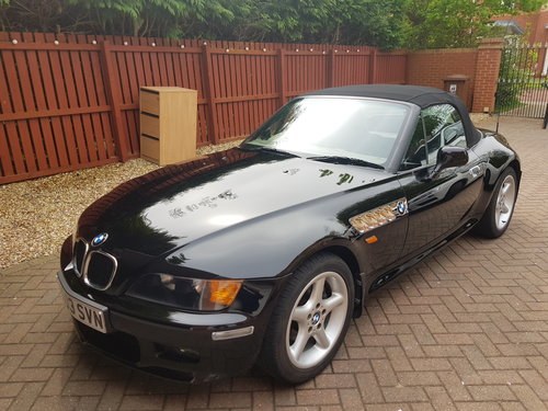 1998 Bmw z3 2.8 only 34k miles.  Suit collector poss px For Sale